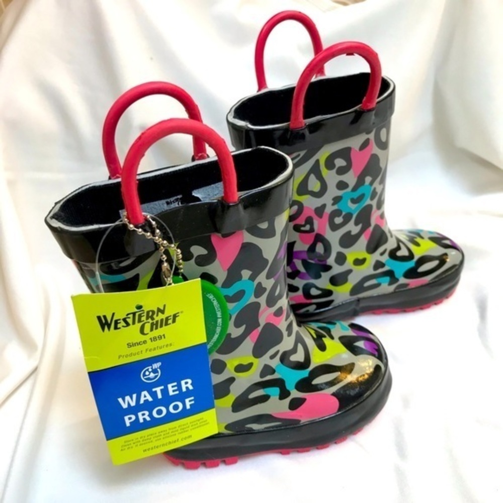 Western Chief Waterproof Groovy Leopard Girls Rain Boots -Size 5  NWT